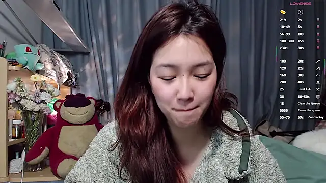 美女XueLi1902在线直播