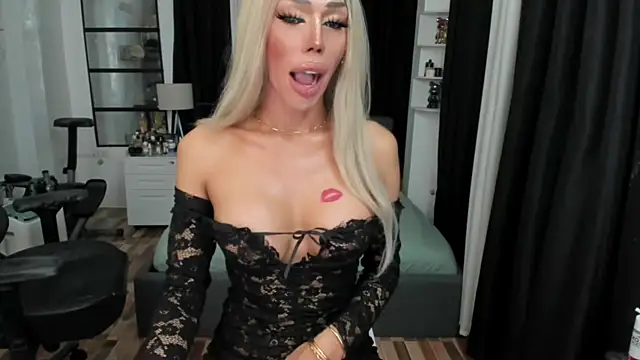 Forever_MissCandace webcam