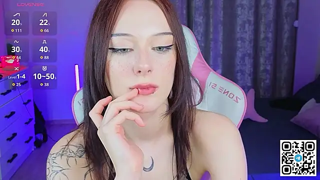 amyfallinlove webcam