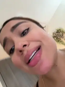 valeria2019hot webcam