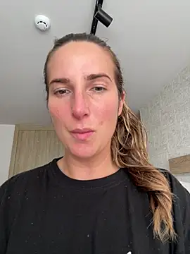 Thescorpionfr_ from StripChat is Freechat