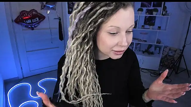 HoneySallyMoore webcam