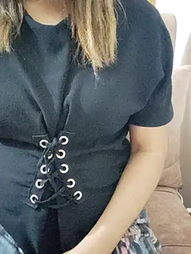 tanha18 - Tanha18's free webcam