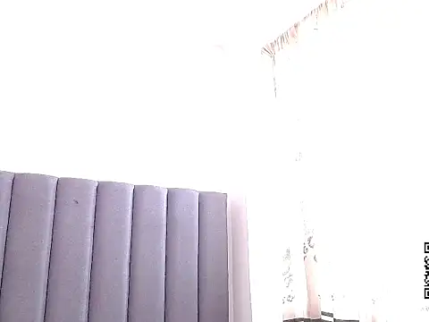 saara_johnson496 webcam