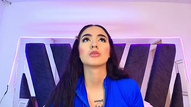 sophia_love__ webcam