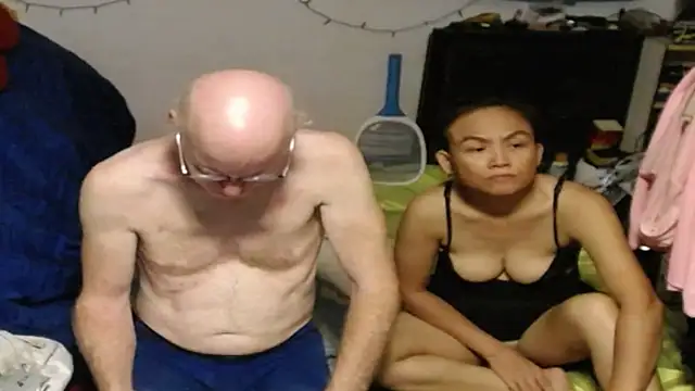 1CuteAndSexy69 webcam