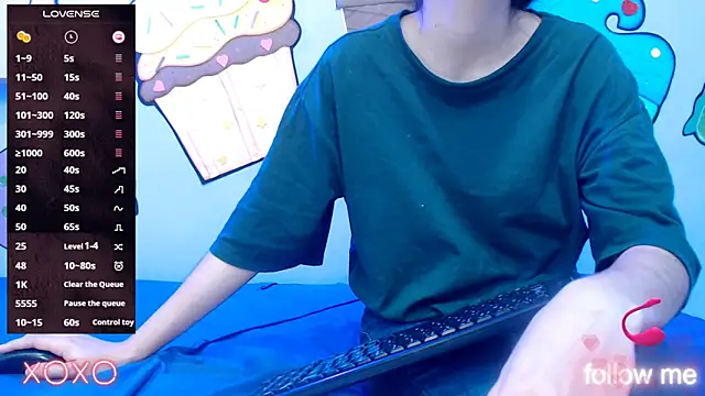 skinnykalitzo18 webcam