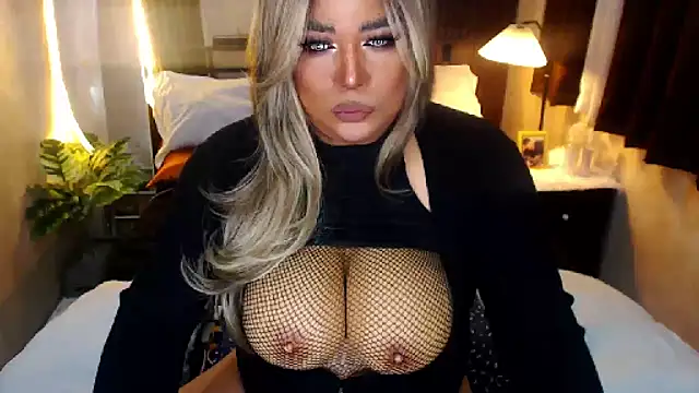 lOinDOMINANTava webcam