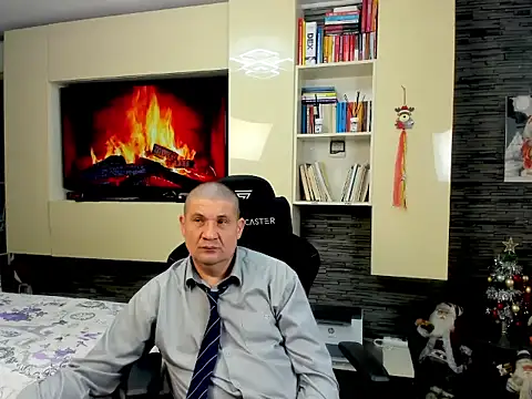 SpartacusDaddy48 webcam