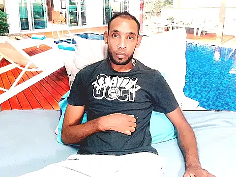 IndianMagicMike webcam