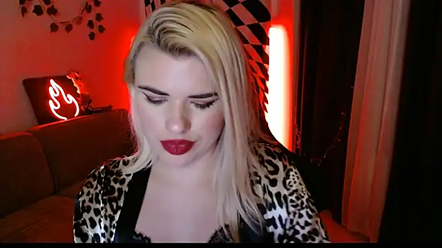 ariana_saint - Ariana_Saint's free webcam - UK Sex Cams