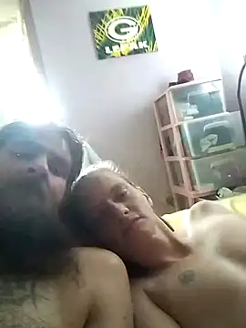 bam420bam Live Webcam on Stripchat