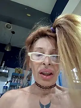 Webcam Model (FrozenWaffle)  is live.Free join now!