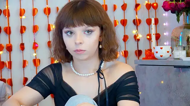 ElisabethDavis webcam