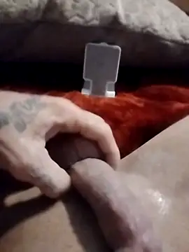 hugenicecock7979 webcam