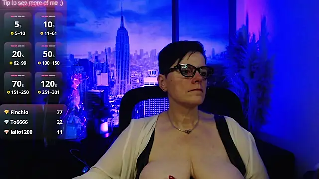 ninarandmann - Ninarandmann's free webcam