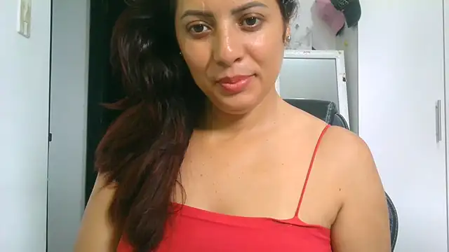 anne_kis - Anne_kis's free webcam - UK Sex Cams