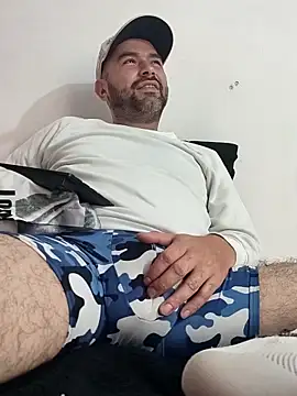 hairyandbigmann webcam