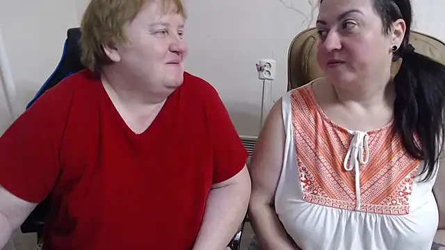 Bertie_Adeline webcam