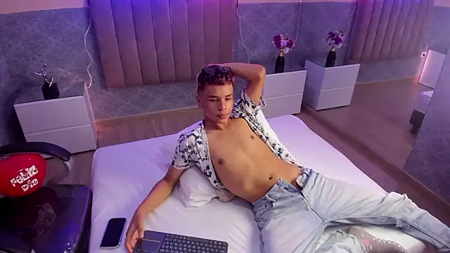 Xavier_Fox___ webcam
