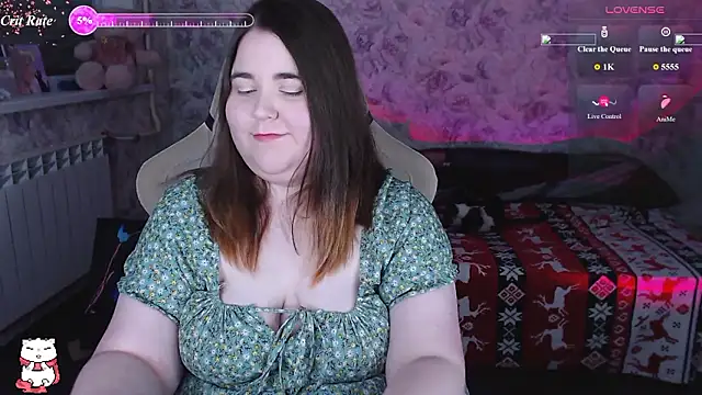 Estelle_Hicks webcam