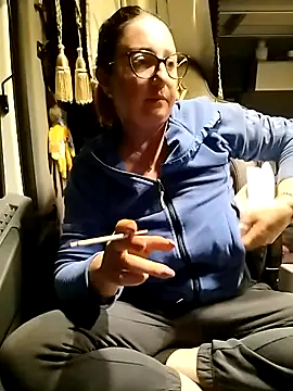 Milfa_nimfomana webcam