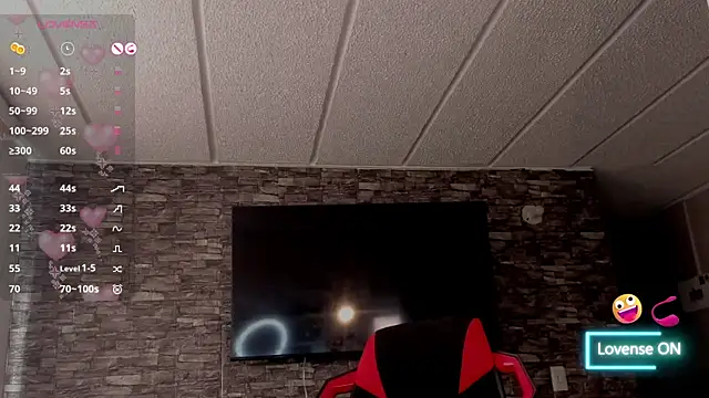 Charlotte_greys webcam