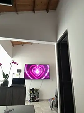 valeriahornier webcam