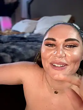 lovely_beast - Lovely_beast's free webcam - UK Sex Cams