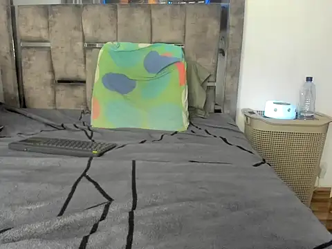 Master_Ruthless77 webcam