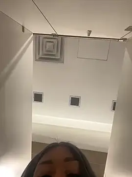 ZarahFerreira webcam