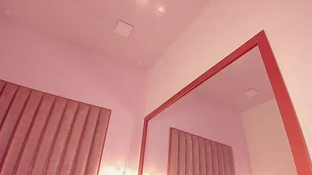 Mike_thomsonn webcam