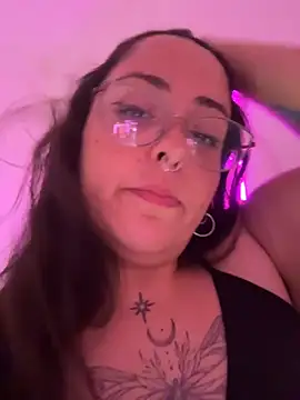 mizztikaa - Mizztikaa's free webcam - UK Sex Cams