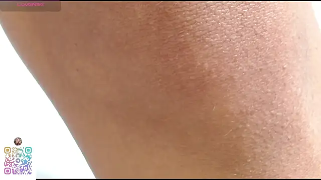 Betsy_Thonson webcam