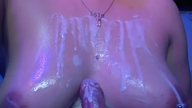 Skarlet_Adams28 webcam