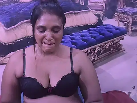 IndianSexyLady20 webcam