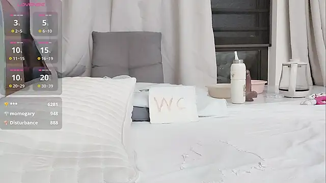 美女Ttaotao16877在线直播