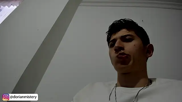 Dorianmistery2322_ webcam