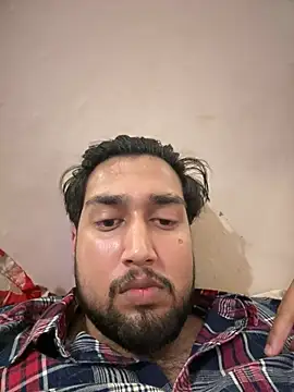 Guru_pinkhead webcam