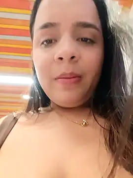 Julieth_hot-69 webcam