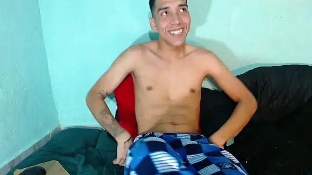 Ariatnaanddilan webcam