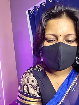 Webcam Model (noty_girl2)  is live.Free join now!