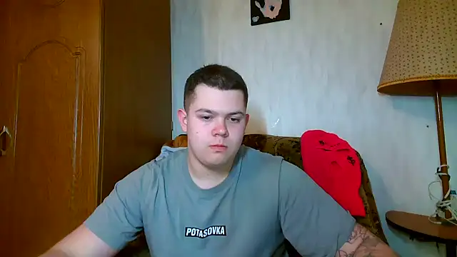 CuteButNaughty_ webcam