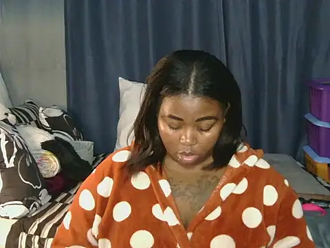 caramelbooty69 webcam