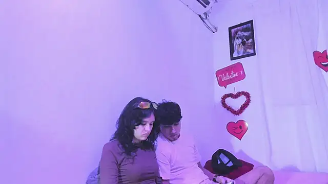 Laura_and_Kevin webcam