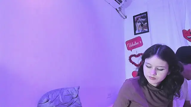 Laura_and_Kevin webcam