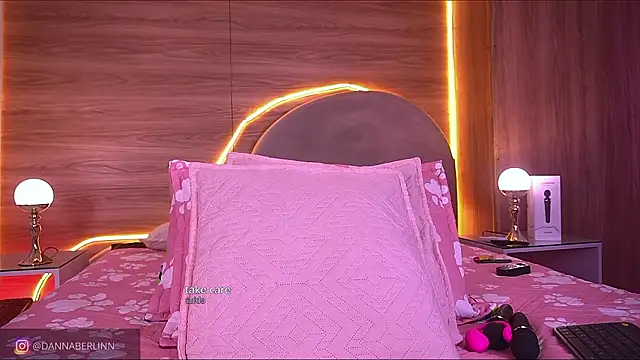 danna_berlin_ webcam