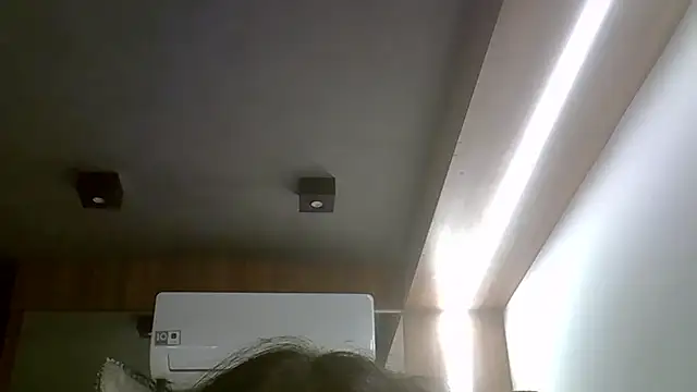 skinnykitten - SkinnyKitten's free webcam