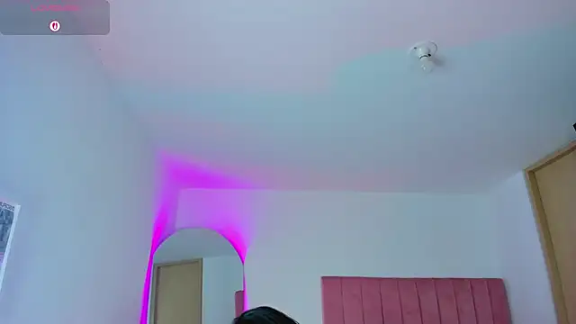 Janettcruz webcam stripchat model stream image