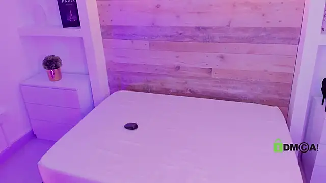 candy_summer28 webcam